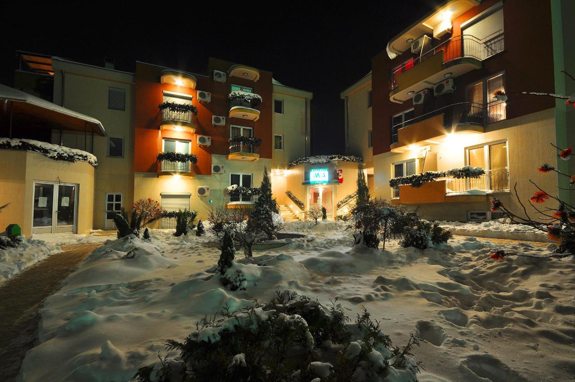 Iwa Centar Apartments & Wellness Vrnjačka Banja Exterior foto